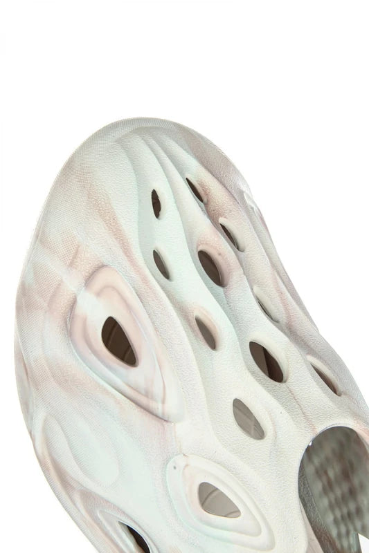 Anta Beach Slippers Beige