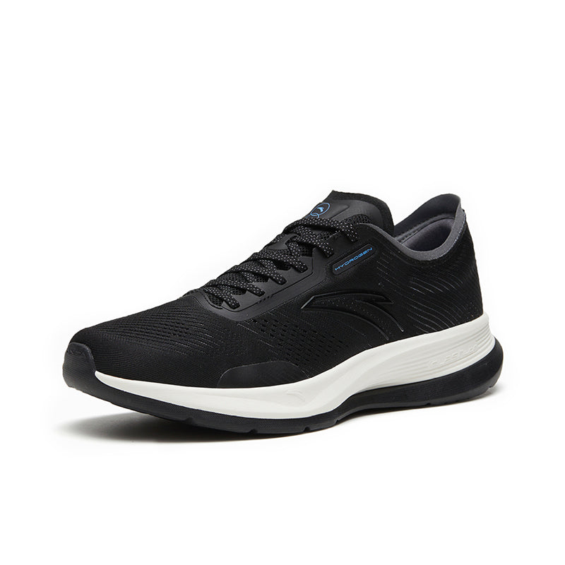 RUNNING SHOES