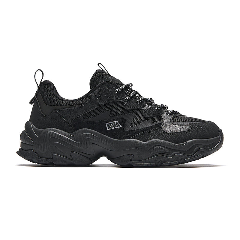CASUAL SHOES