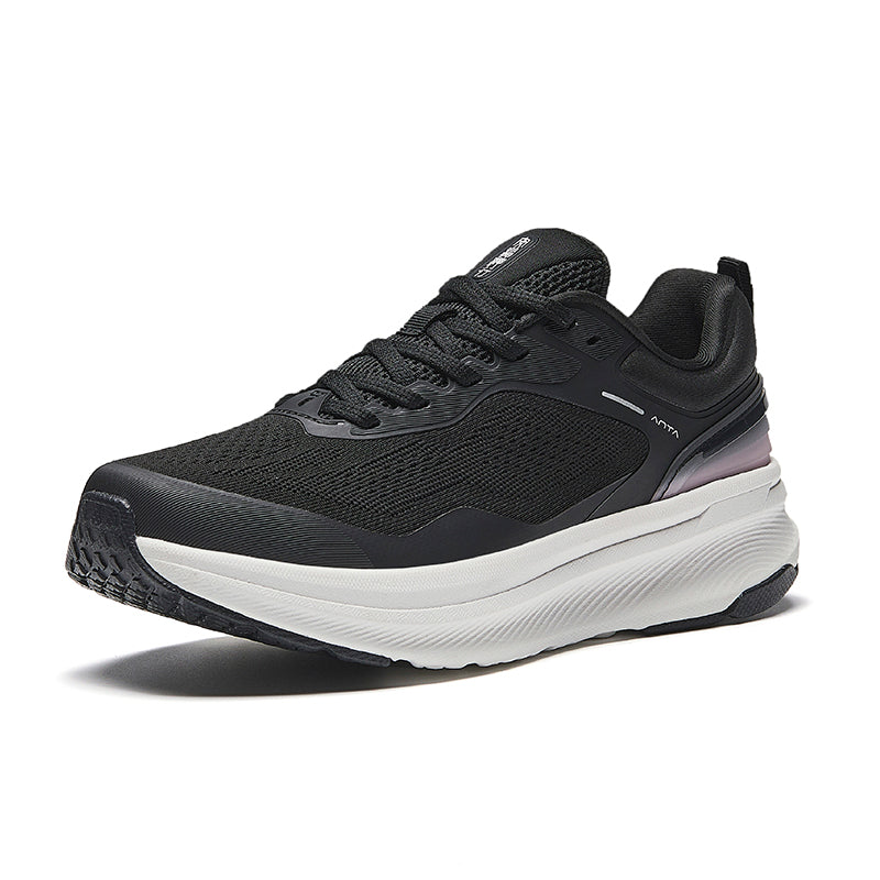 CROSS TRAINING SHOES