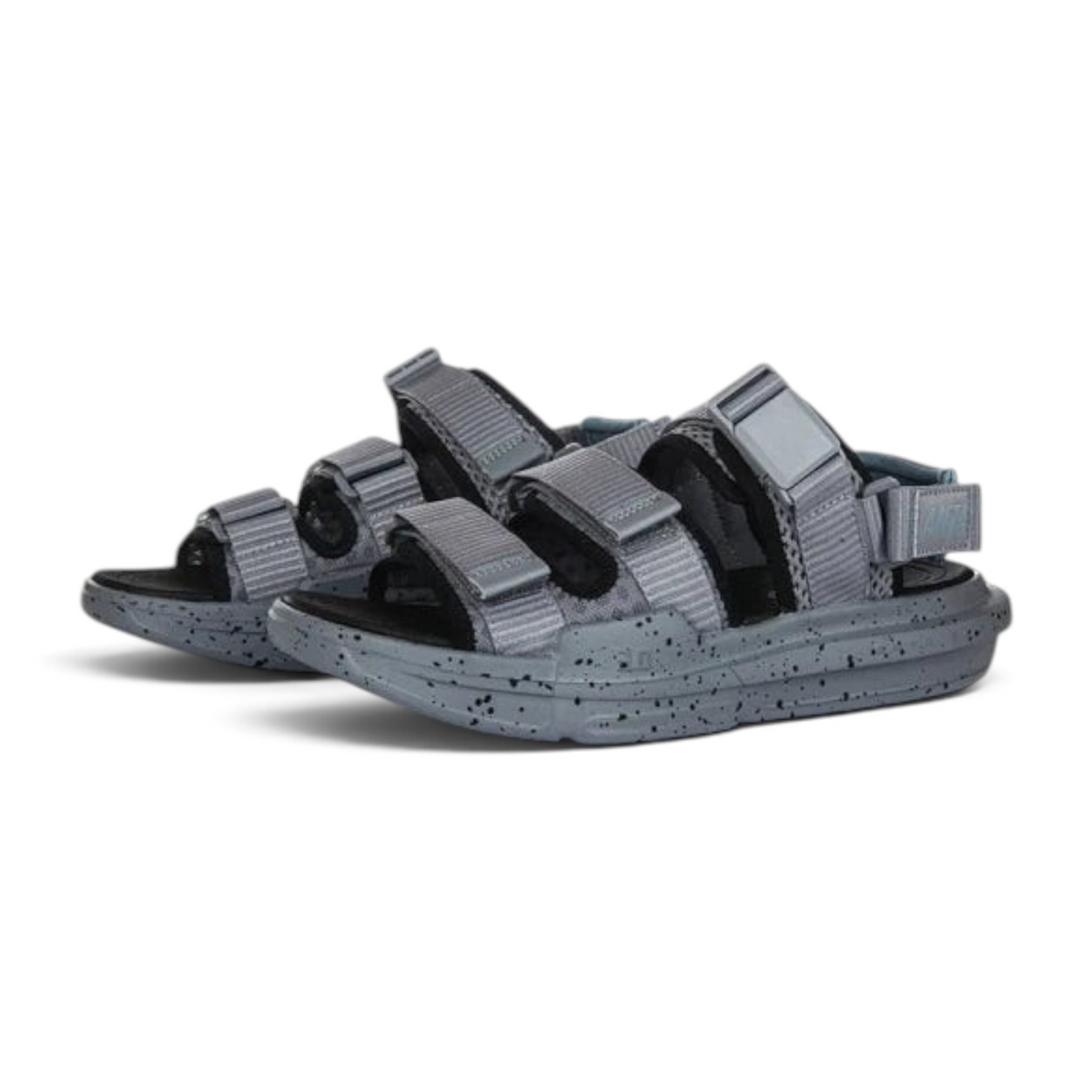 FRG ANTA BADAO grey beach sandals with adjustable straps, breathable mesh, and a speckled cushioned sole.