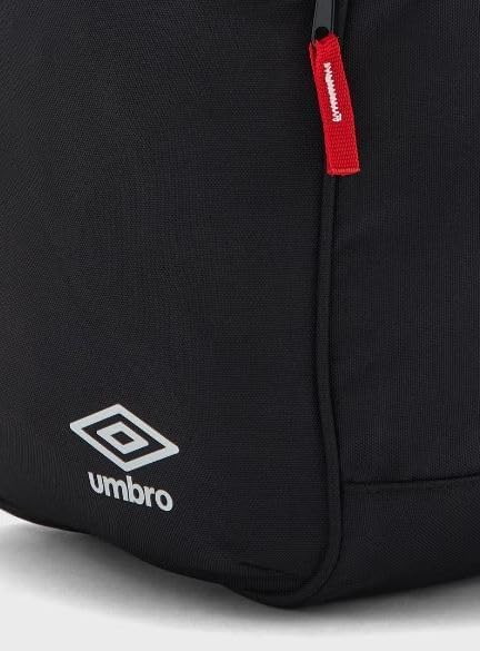 UMBRO CYPHER HOLDALL