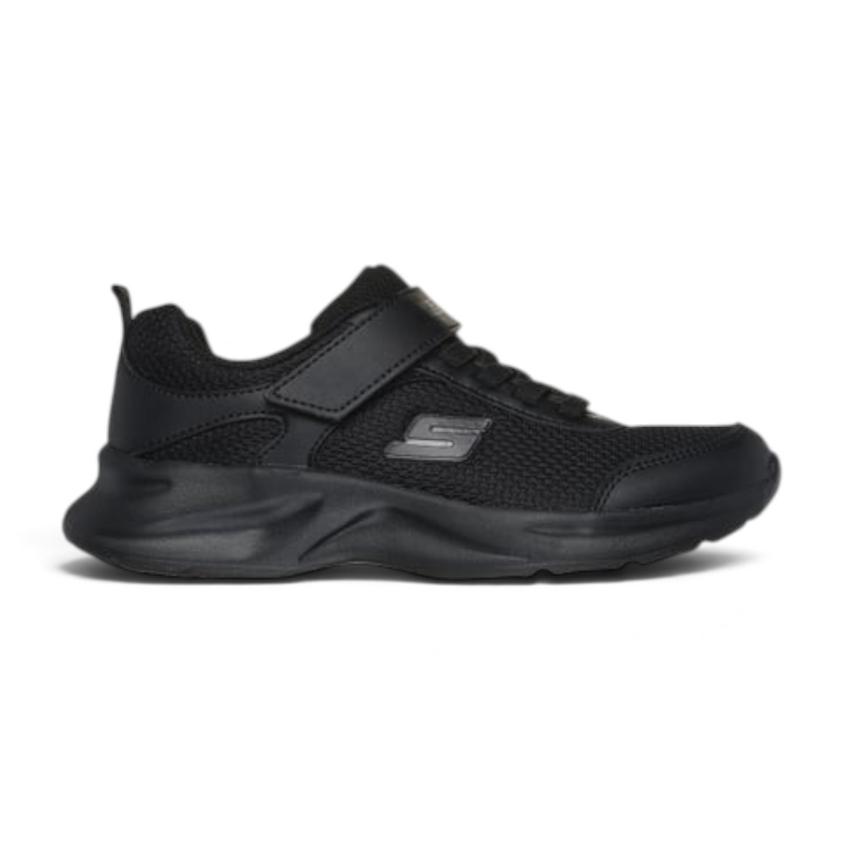 FRG DYNAMATIC lightweight black sporty sneaker with a cushioned insole and hook-and-loop strap closure