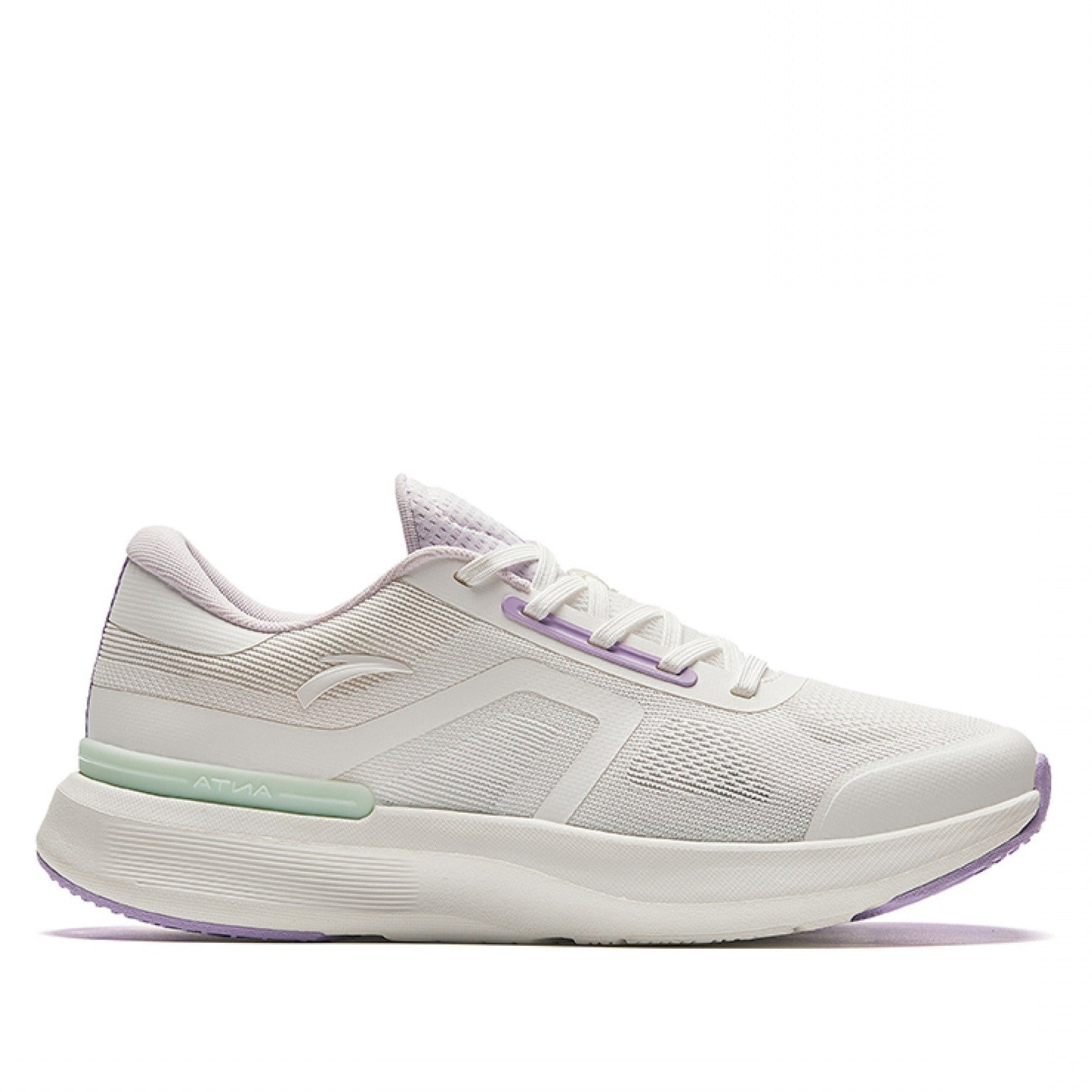 CROSS TRAINING SHOES