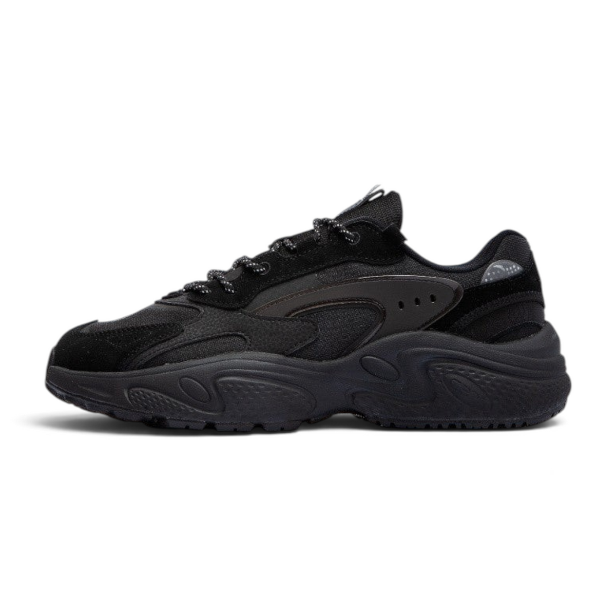 FRG Anta C37 chunky black casual sneakers with breathable mesh upper and cushioned sole for comfort