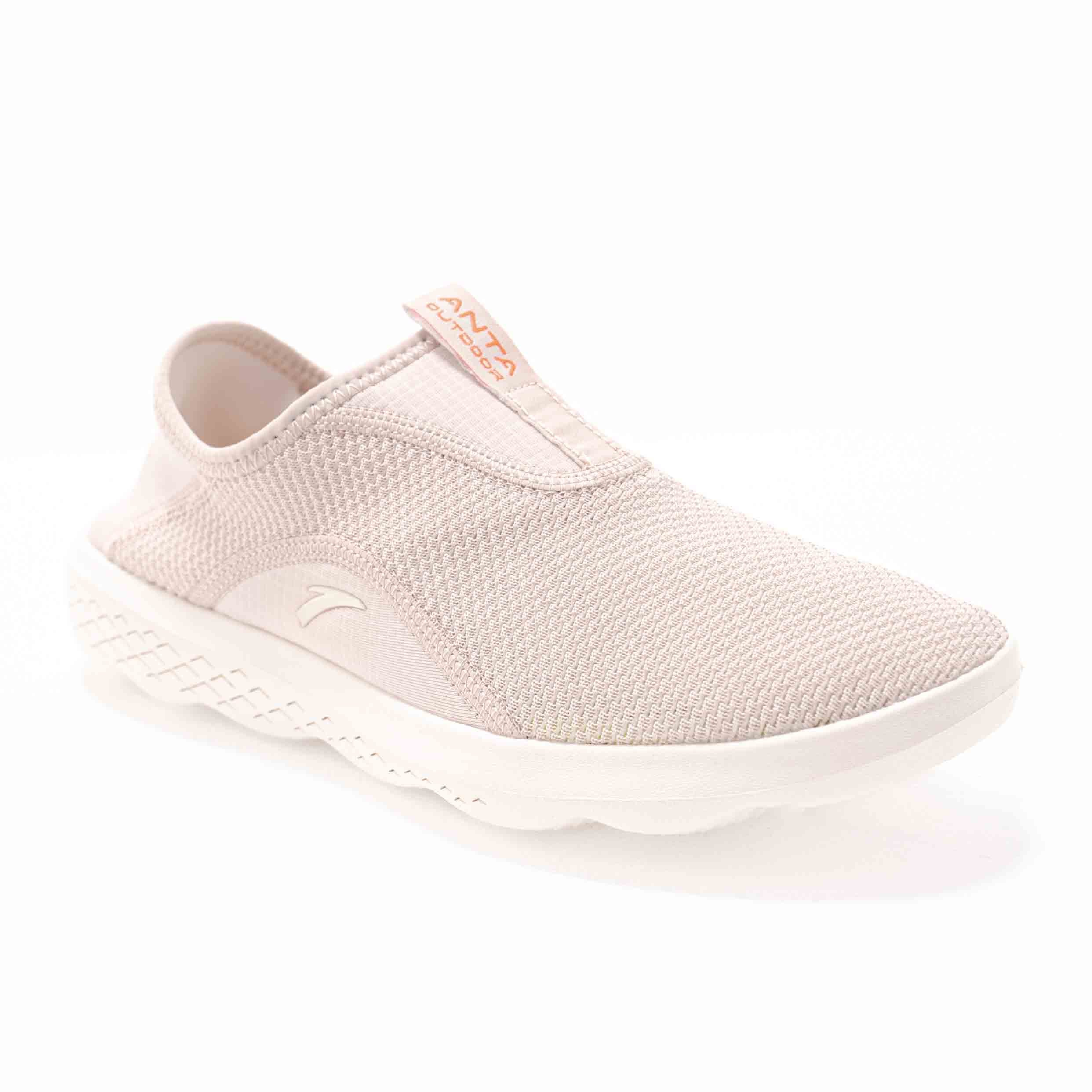 OUTDOOR SHOES