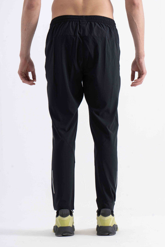 WOVEN TRACK PANTS