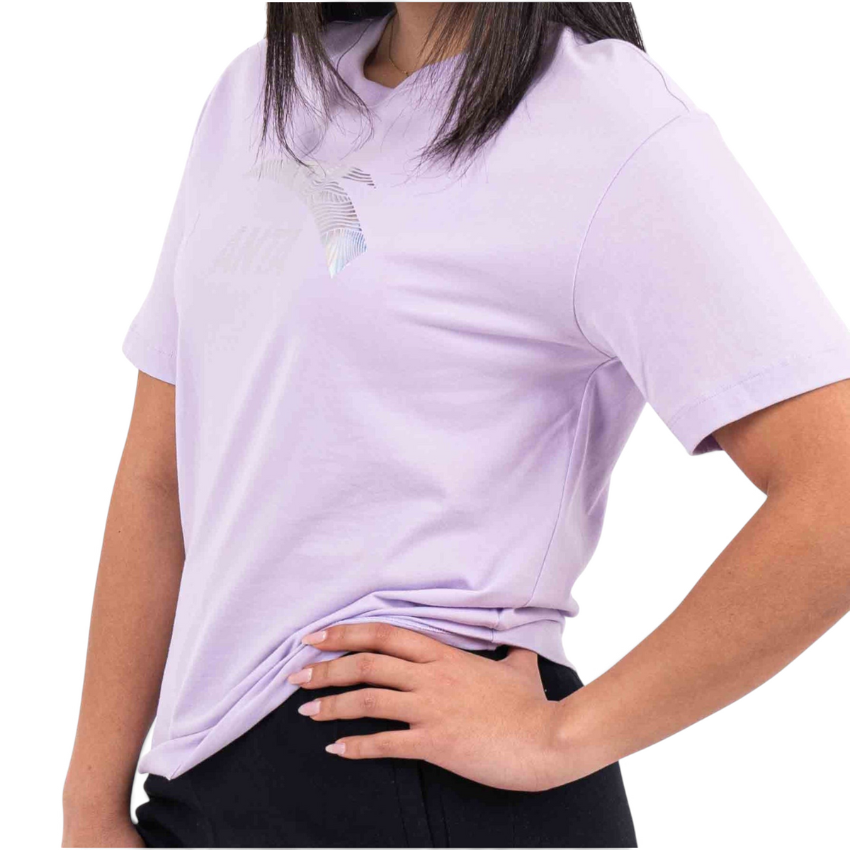 FRG regular fit lavender cotton-blend t-shirt with a metallic logo on the chest worn by a woman