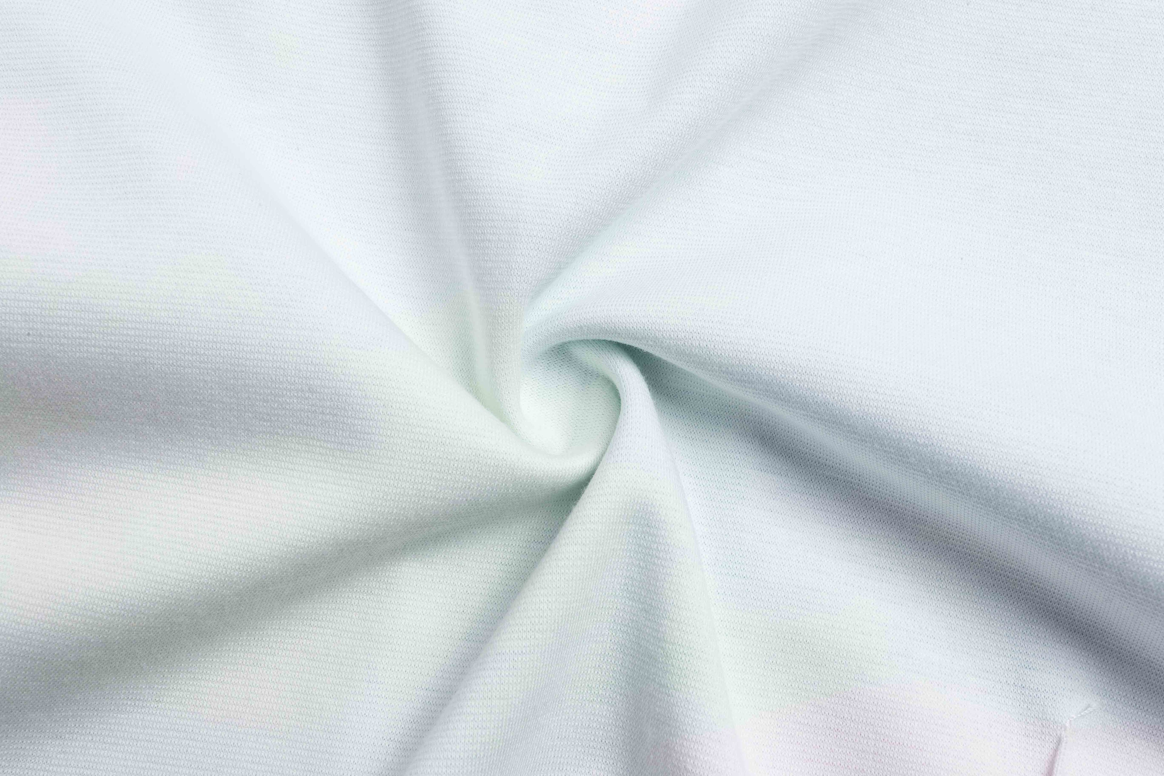 SS TEE