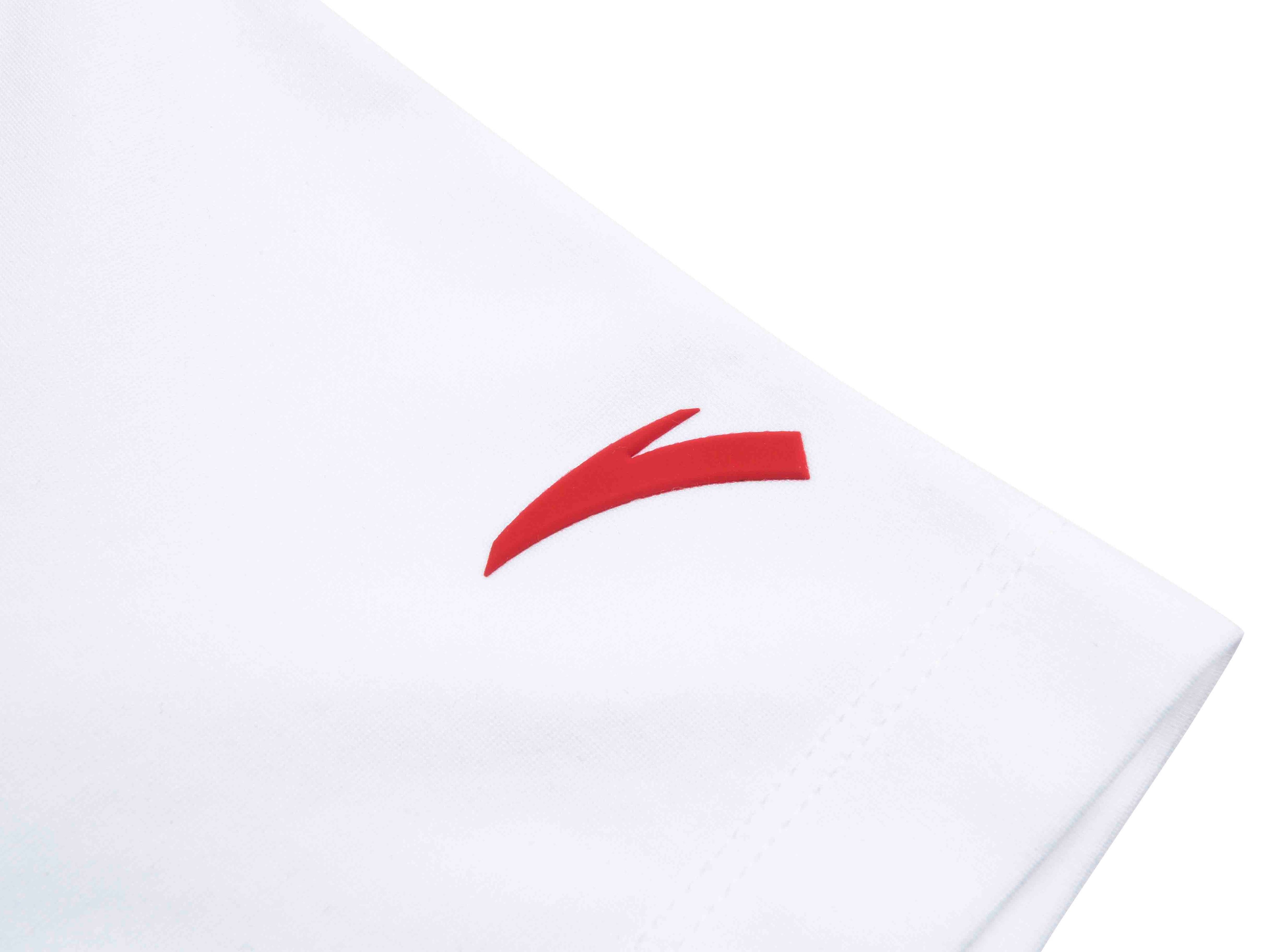SS TEE