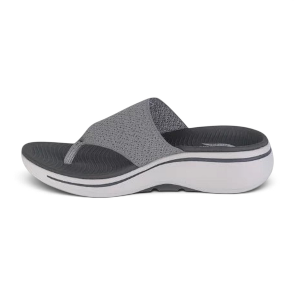 FRG Skechers GO Walk Arch Fit Weekender gray knit thong sandal with cushioned white sole and arch support