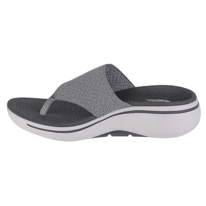 Skechers GO Walk Arch Fit Sandal Weekender Gray